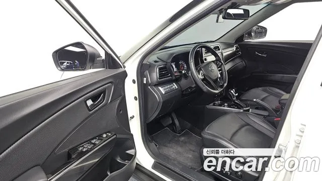 KG_Mobility_Ssangyong TIBOLI 2022 thumb 10