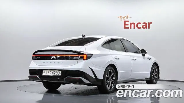 Hyundai Sonata 2024 thumb 2