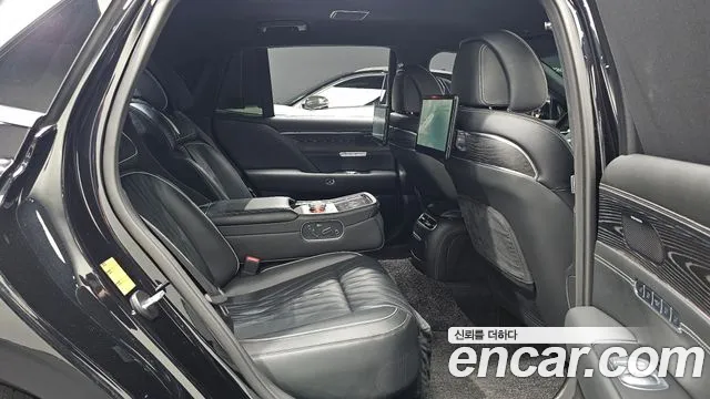 Genesis G90 2022 thumb 11