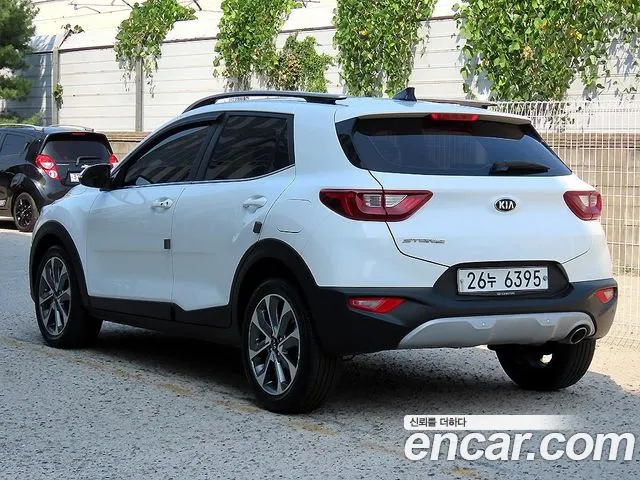 Kia Stonic 2019 thumb 2