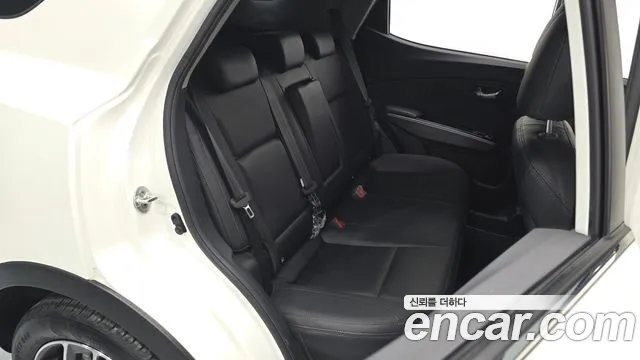 KG_Mobility_Ssangyong TIBOLI 2022 thumb 11