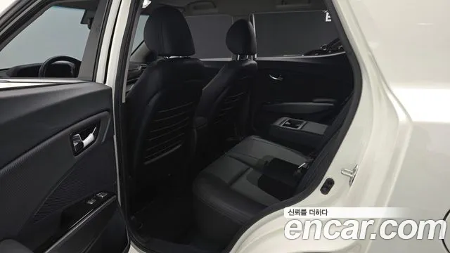 KG_Mobility_Ssangyong TIBOLI 2022 thumb 12