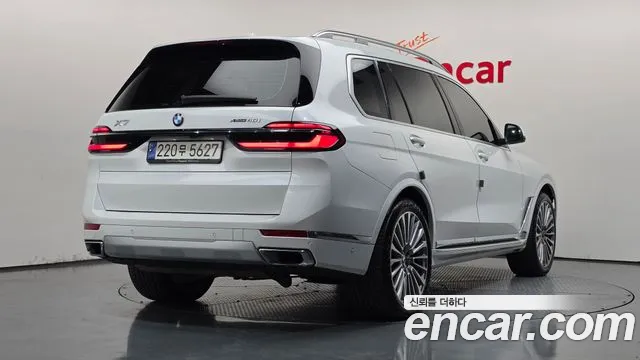 BMW X7 2024 thumb 2