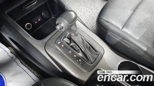 Kia K3 2013 thumb 9