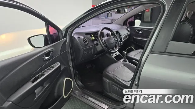 Renault-KoreaSamsung Captur 2019 thumb 10