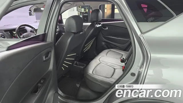Renault-KoreaSamsung Captur 2019 thumb 11