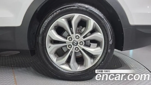 Hyundai Santa Fe 2013 thumb 5