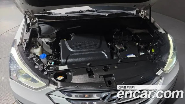 Hyundai Santa Fe 2013 thumb 6