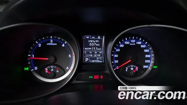 Hyundai Santa Fe 2013 thumb 8