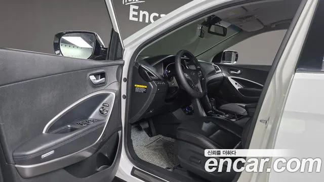Hyundai Santa Fe 2013 thumb 10