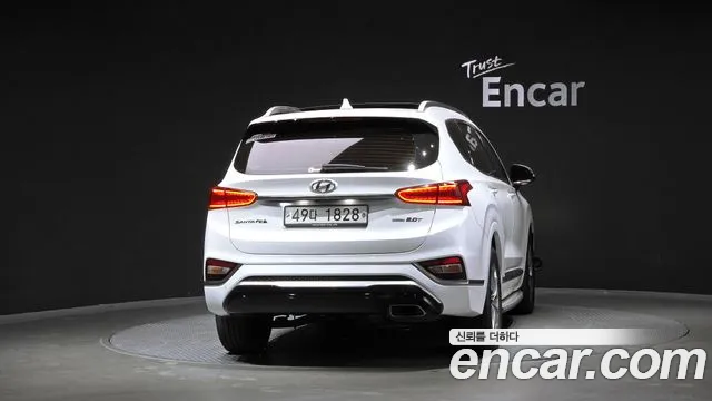 Hyundai Santa Fe 2019 thumb 4