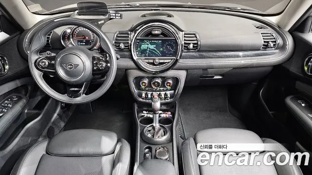 MINI Clubman 2019 thumb 7