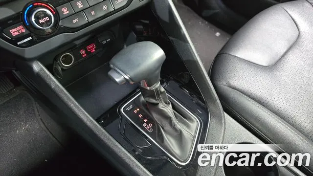 Kia Niro 2018 thumb 9