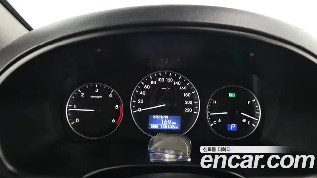 Hyundai Starex 2020 thumb 8