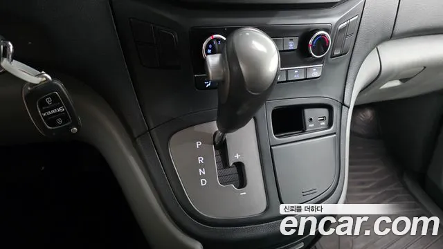 Hyundai Starex 2020 thumb 9