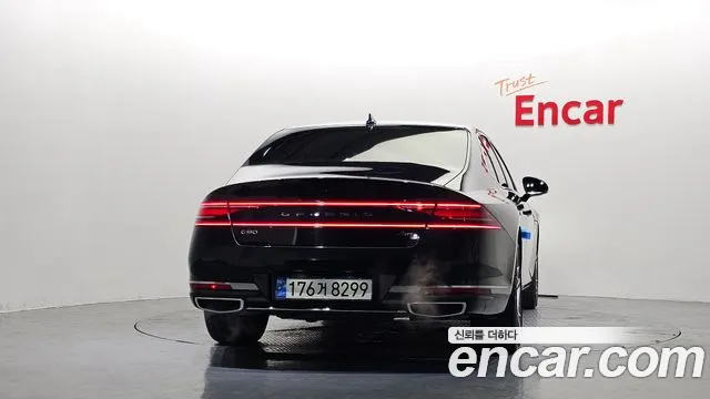 Genesis G90 2022 thumb 4