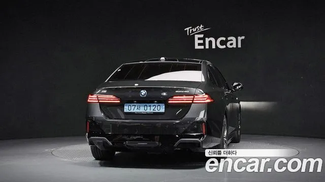 BMW i5 2024 thumb 4