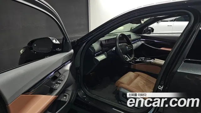 BMW i5 2024 thumb 10