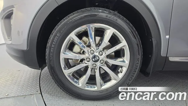 Kia Sorento 2015 thumb 5
