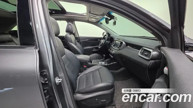 Kia Sorento 2015 thumb 10