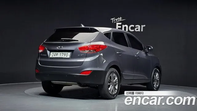 Hyundai Tucson 2013 thumb 2