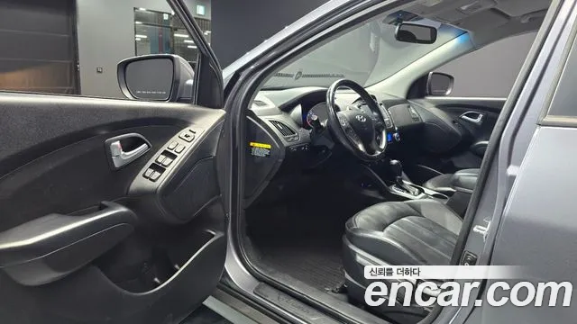 Hyundai Tucson 2013 thumb 10