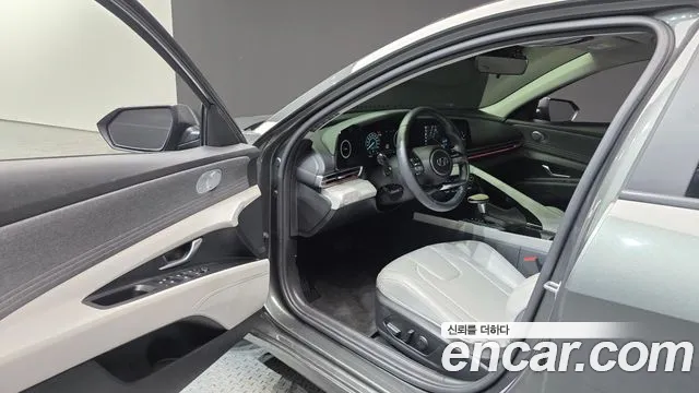 Hyundai Avante 2021 thumb 10