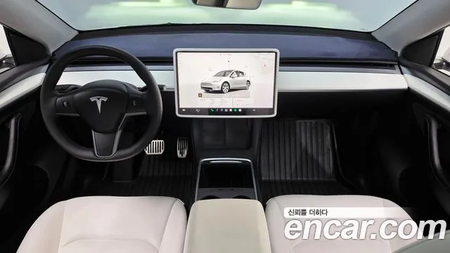 Tesla Model Y 2023 thumb 6