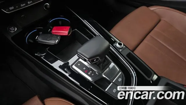 Audi A4 2022 thumb 9