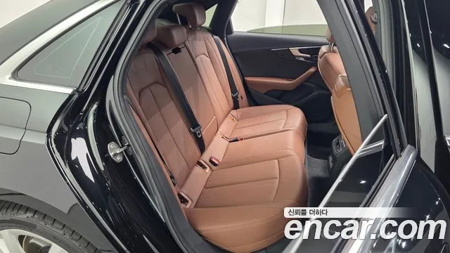Audi A4 2022 thumb 11
