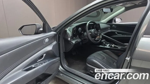 Hyundai Avante 2022 thumb 10