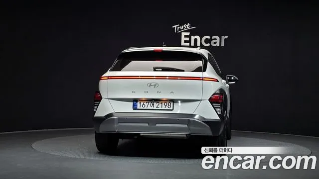 Hyundai Kona 2024 thumb 4