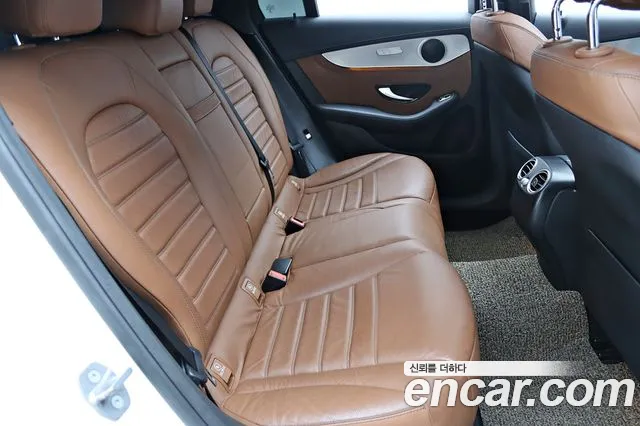 Mercedes-Benz GLC 2018 thumb 9