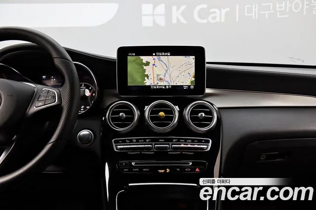 Mercedes-Benz GLC 2018 thumb 10