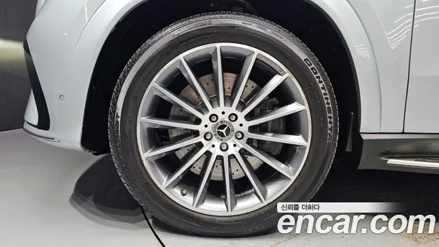Mercedes-Benz GLE 2023 thumb 4