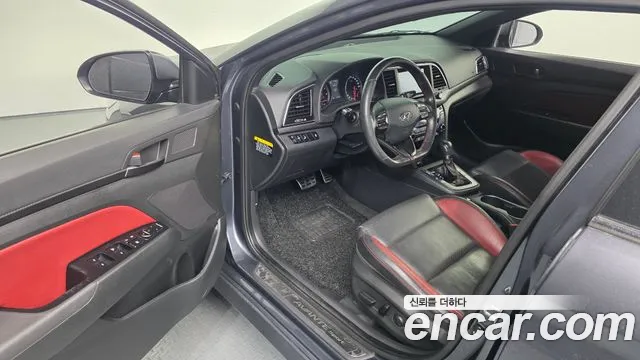 Hyundai Avante 2016 thumb 10