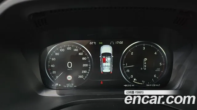 Volvo XC60 2018 thumb 8