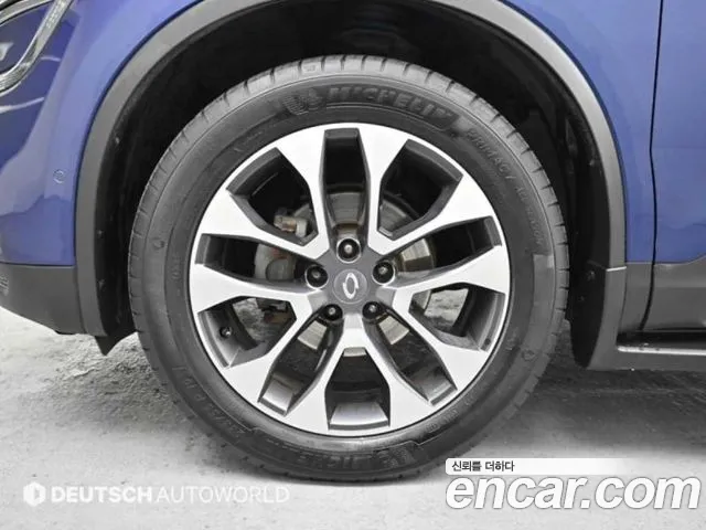 Renault-KoreaSamsung Koleos 2017 thumb 5