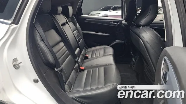Renault-KoreaSamsung Arkana 2021 thumb 10