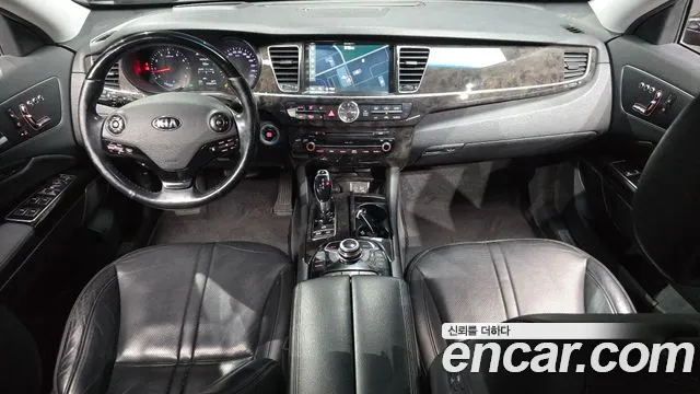 Kia K9 2016 thumb 6