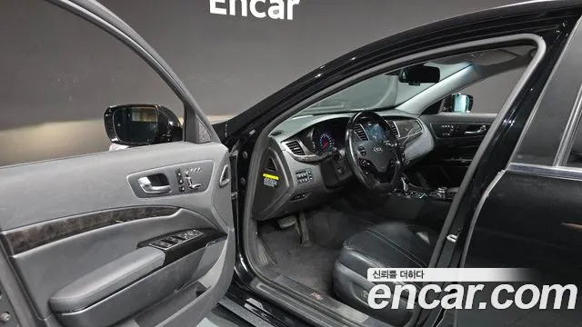 Kia K9 2016 thumb 9