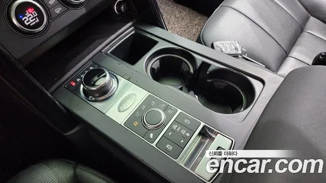 Land Rover Discovery 2019 thumb 9