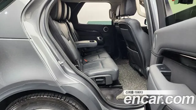 Land Rover Discovery 2019 thumb 12