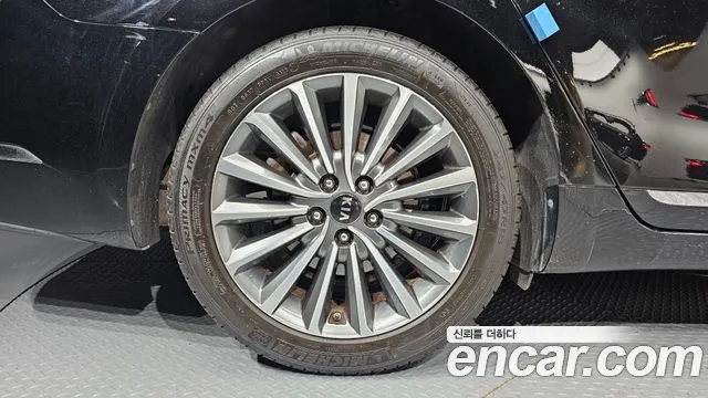 Kia K7 2017 thumb 5