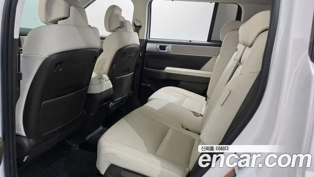 Hyundai Santa Fe 2023 thumb 11