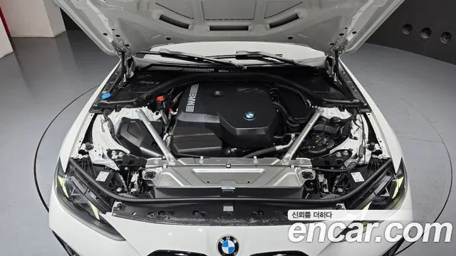 BMW 4-Series 2025 thumb 6