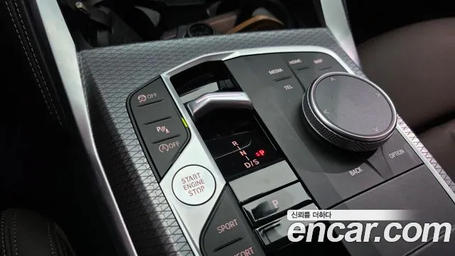 BMW 4-Series 2025 thumb 9