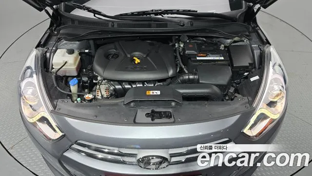 Hyundai i40 2013 thumb 5