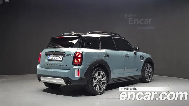 MINI Countryman 2022 thumb 2