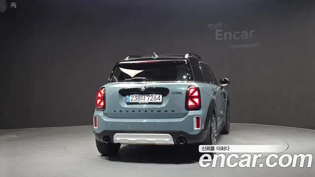 MINI Countryman 2022 thumb 4